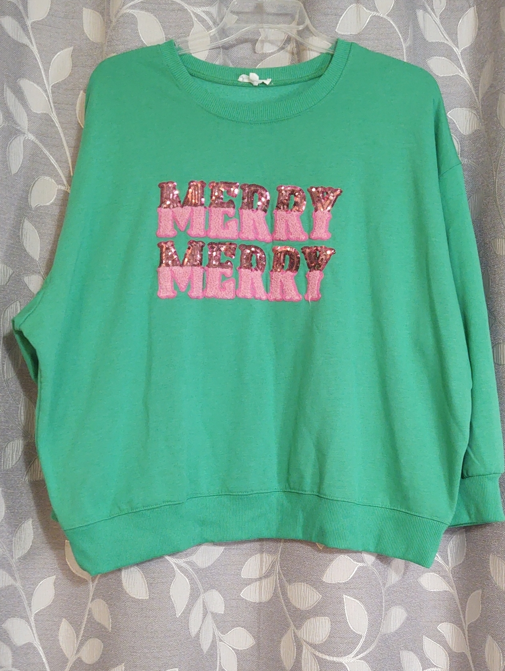 Mary Square Green Sweatshirt with Pink Sequin "MERRY" size 2X